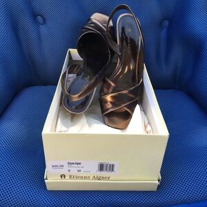FINAL MARKDOWN Ladies etienne aigner sandals 8